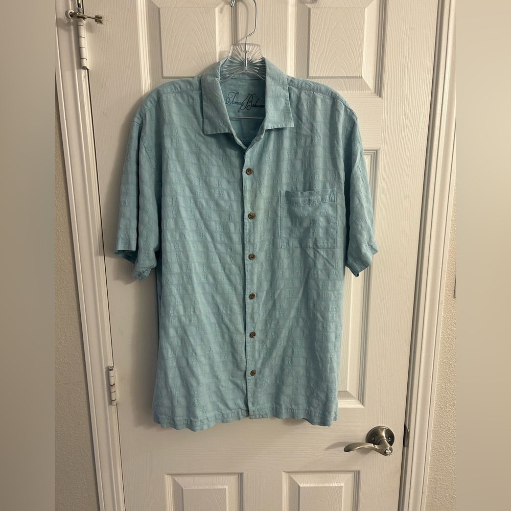 MENS Tommy Bahama 100% Silk Short Sleeved Button Down - Blue